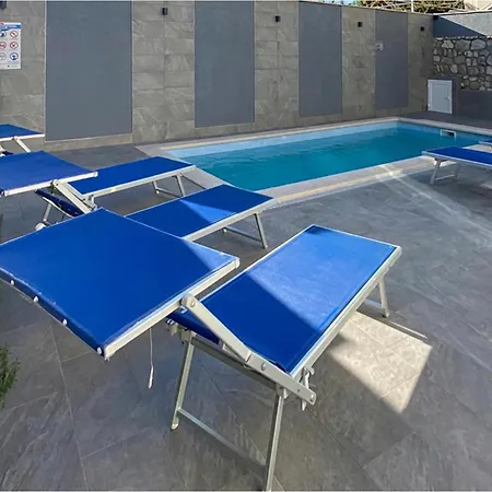 Amazing In With Swimming Pool