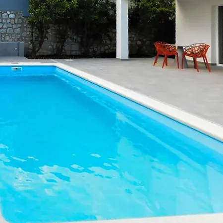 Amazing In With Swimming Pool Appartement Cavtat